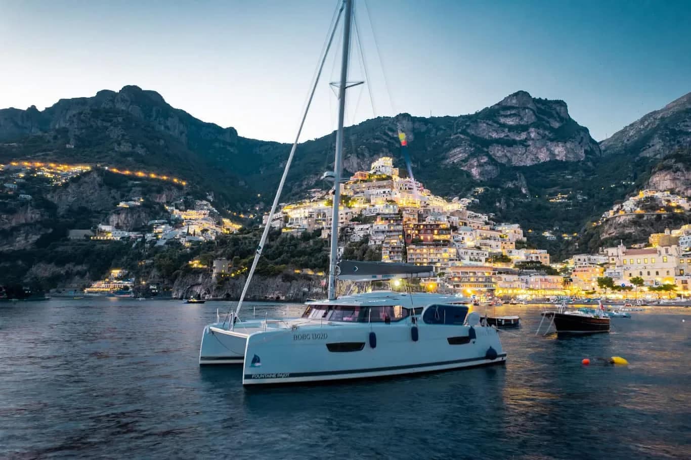 Bareboat charter main view